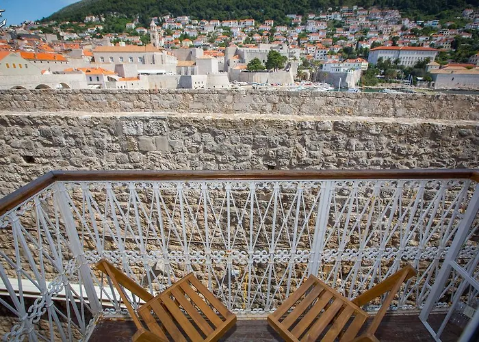 Central Apartment * Дубровник